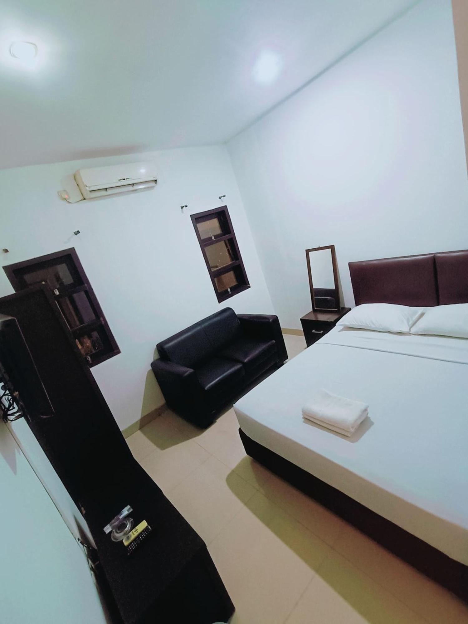 VI Hotel Bandung Extérieur photo